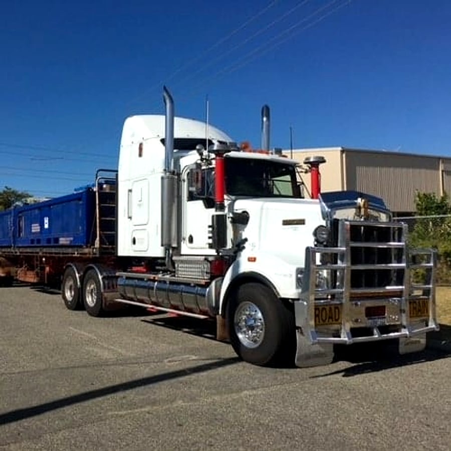 Dananni Haulage Kenworth road train